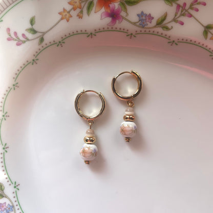 Aretes con cerámica floral japonesa